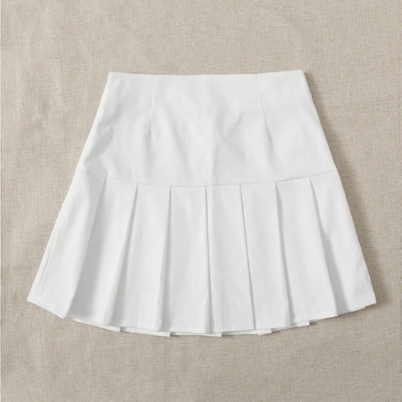 Shein White Pleated Skirt | Small - Picture 1 of 3